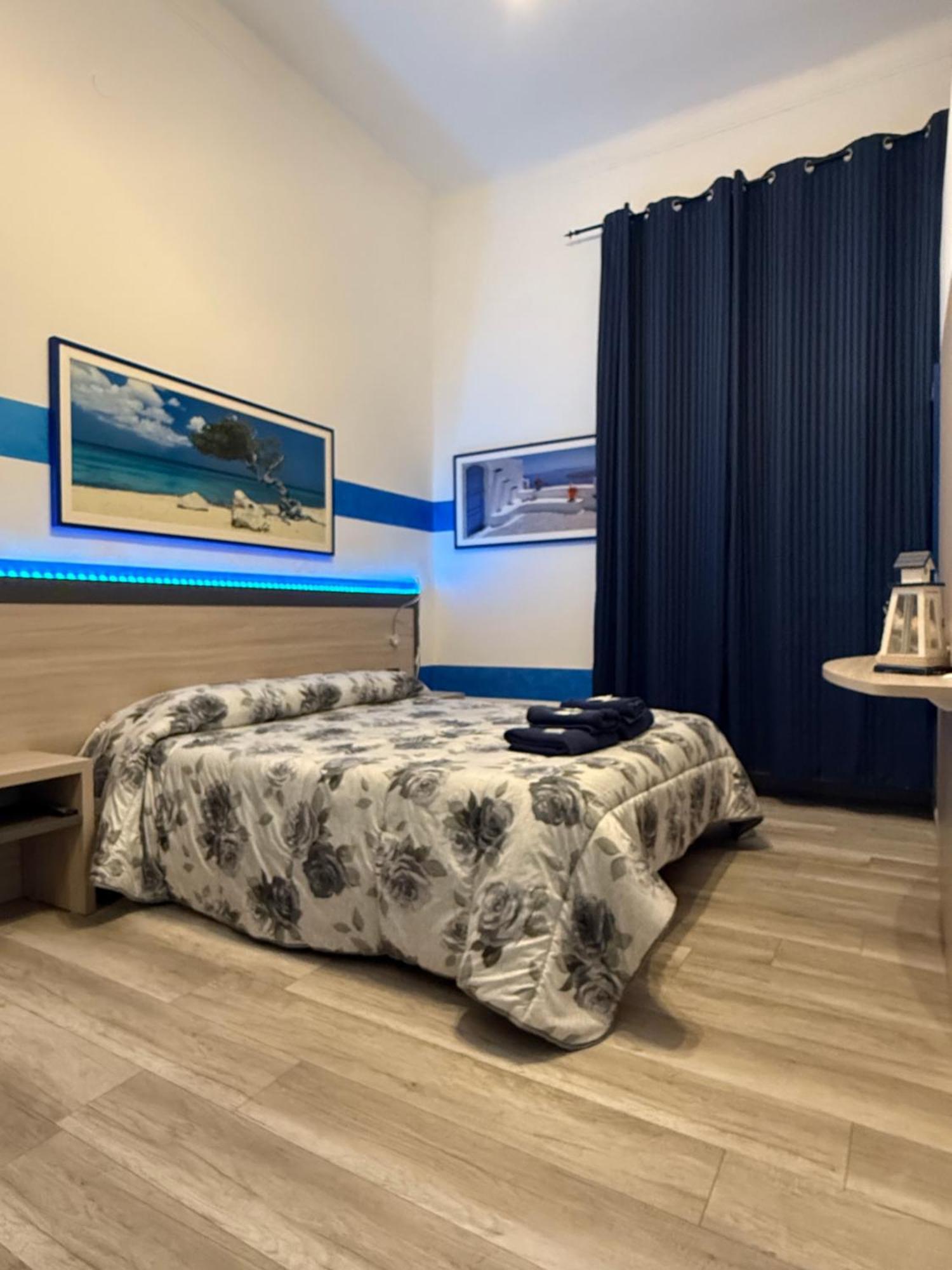 Astro Hotel